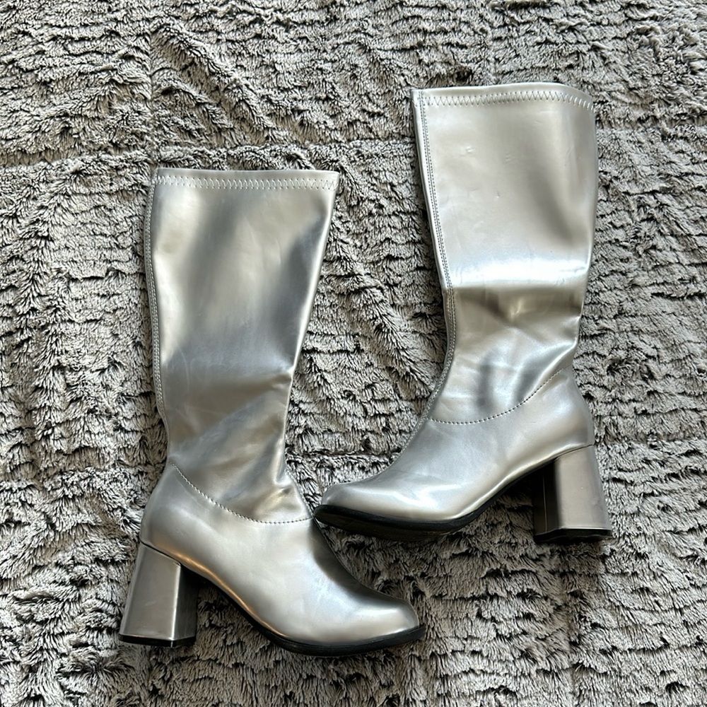 Ellie Shoes Silver Gogo Knee High Halloween Costume Boots